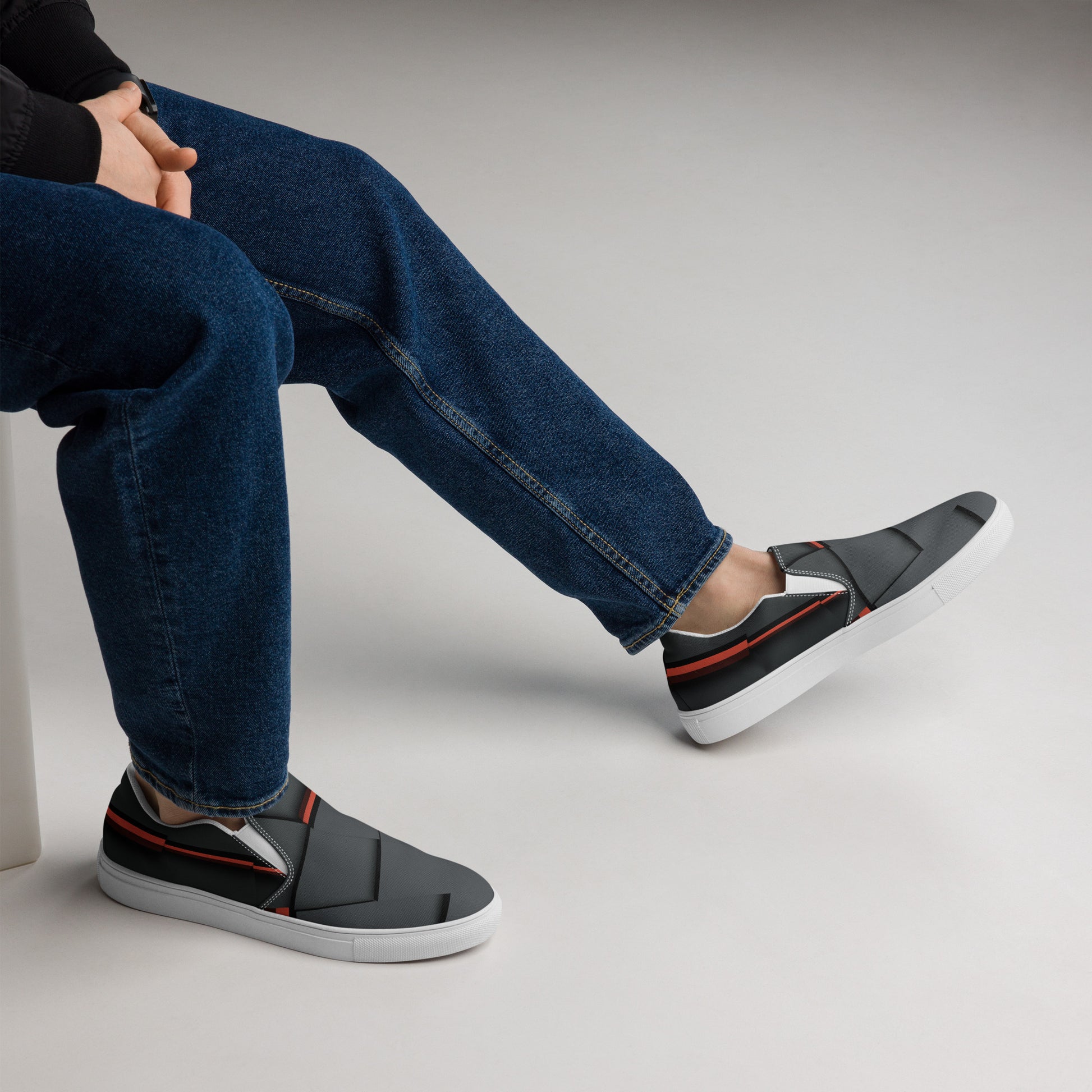 Men’s Slip-on Canvas Shoes III in stylish design, featuring removable soft insoles and durable rubber outsoles for comfort and versatility right side